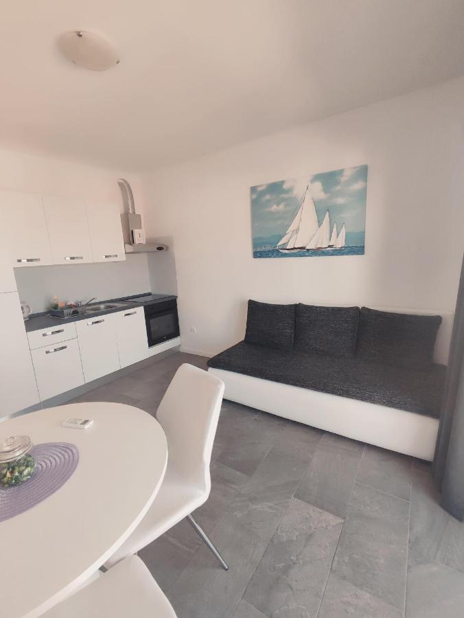 Apartman Providenca - Trogir - Close To Beach Экстерьер фото